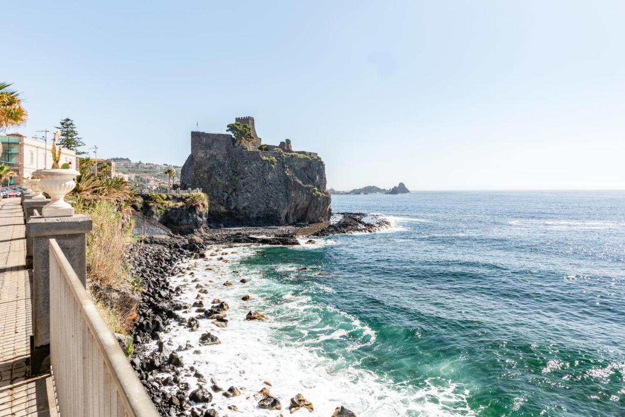 Castello Normanno Modern Sea View Apartment Ачи Костелло Экстерьер фото